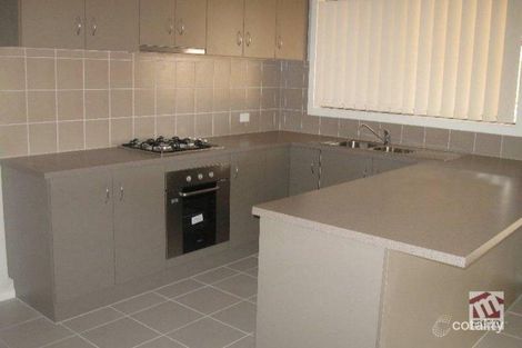 Property photo of 2 Wakefield Road Taylors Hill VIC 3037