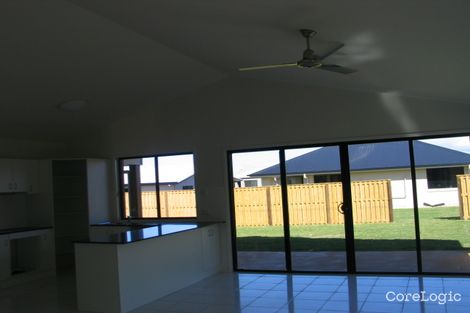 Property photo of 12 Narrabeen Street Blacks Beach QLD 4740