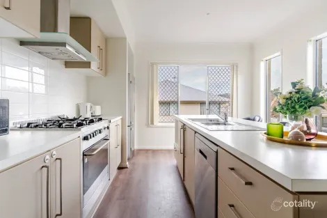 Property photo of 9 Carnarvon Avenue Springfield Lakes QLD 4300