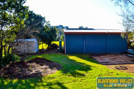 Property photo of 28 Blackwood River Drive Balingup WA 6253