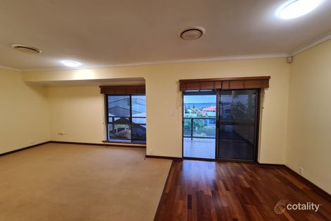 Property photo of 2/9 Lockhart Street Como WA 6152