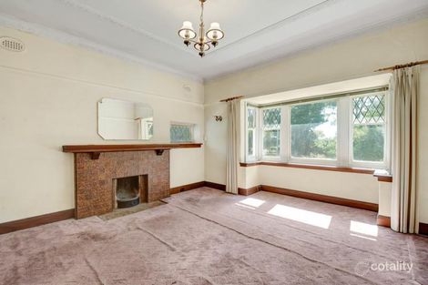 Property photo of 32 Churchill Street Mont Albert VIC 3127