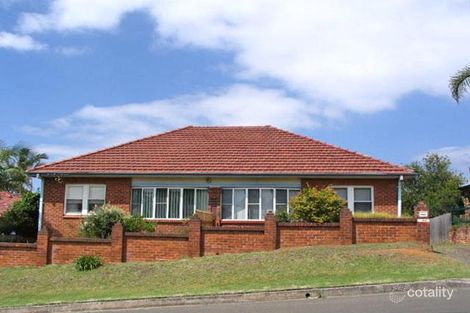 63 Heaslip St, Coniston, NSW 2500