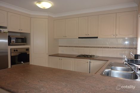 Property photo of 16 Regal Place Eight Mile Plains QLD 4113