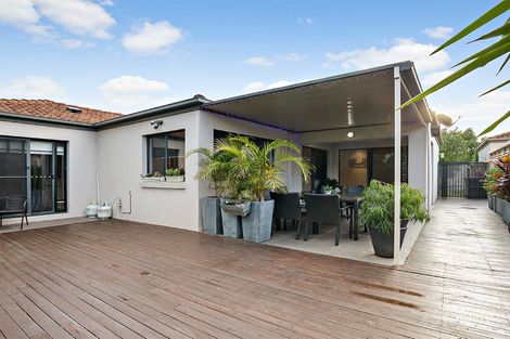 Property photo of 104 Olympus Drive Robina QLD 4226