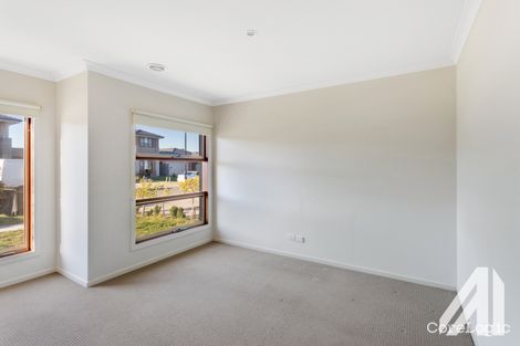 Property photo of 8 Weston Street Keysborough VIC 3173