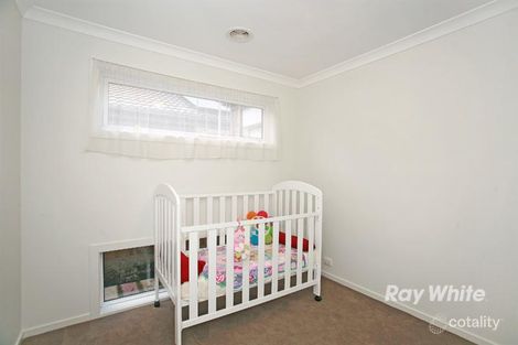 Property photo of 62 Silverwattle Drive Lyndhurst VIC 3975
