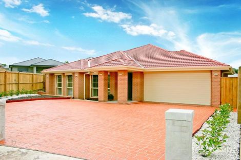 Property photo of 9 Tate Place Minto NSW 2566