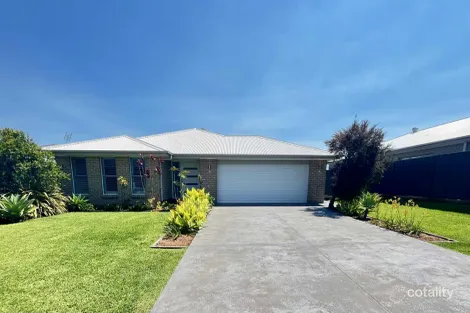 15 Wattlebird Rd, South Nowra, NSW 2541