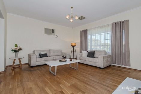 Property photo of 2 Walford Drive Onkaparinga Hills SA 5163