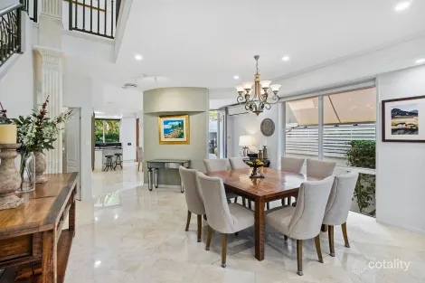 1/44 Tedder Ave, Main Beach, QLD 4217