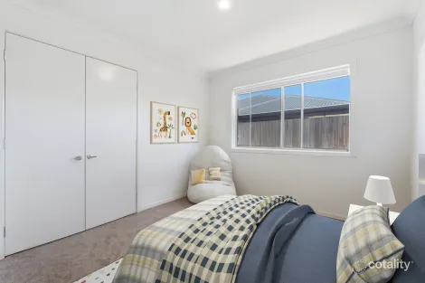 Property photo of 30 Randwick Avenue Logan Reserve QLD 4133