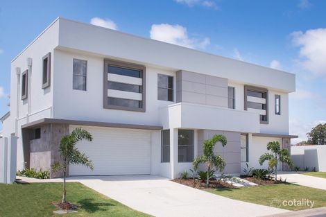 Property photo of 1/1063 Lakeview Terrace Benowa QLD 4217