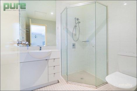 Property photo of 731/25 Bennelong Parkway Wentworth Point NSW 2127