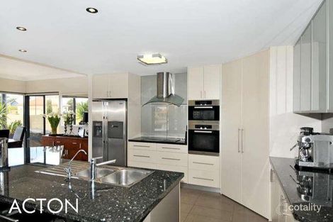 Property photo of 53 Sandpiper Island Retreat Wannanup WA 6210