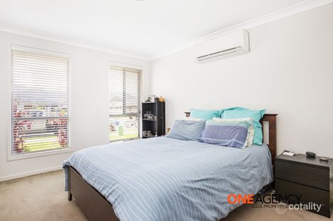 Property photo of 36 Alkira Circuit Horsley NSW 2530