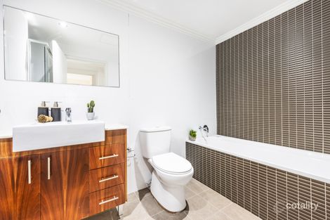 Property photo of 11/31-33 Sturdee Parade Dee Why NSW 2099