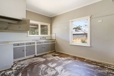 Property photo of 17 Kindra Street Rand NSW 2642