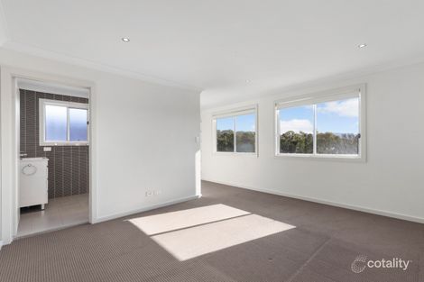 Property photo of 13A Cascade Circuit Albion Park NSW 2527