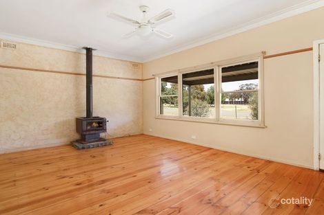 Property photo of 17 Kindra Street Rand NSW 2642
