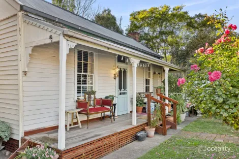 Property photo of 9 Fraser Street Clunes VIC 3370