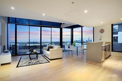 807/55 Bay St, Port Melbourne, VIC 3207