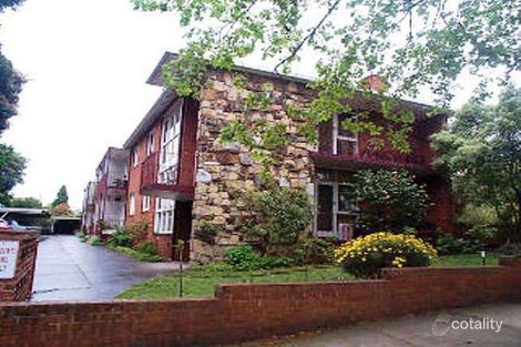 Property photo of 2/297 Upper Heidelberg Road Ivanhoe VIC 3079