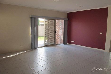 Property photo of 4 Cobaw Circuit Caroline Springs VIC 3023