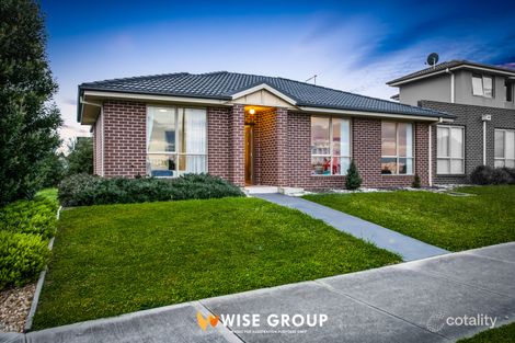 Property photo of 1/138 Fleetwood Drive Narre Warren VIC 3805