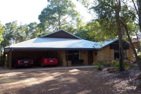 Property photo of 8 Protector Grove Roleystone WA 6111