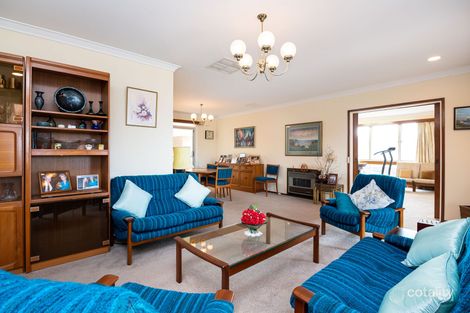 Property photo of 21 Meecham Way Karrinyup WA 6018