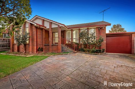 Property photo of 7 Dinadan Court Glen Waverley VIC 3150