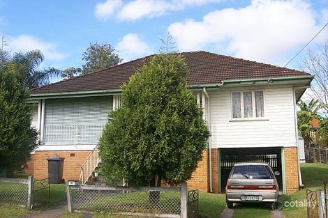 26 Bess St, Windsor, QLD 4030