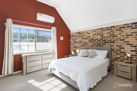 Property photo of 2/32 Rainey Street Chermside QLD 4032
