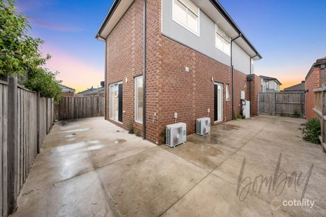 Property photo of 4 Tivoli Way Mickleham VIC 3064