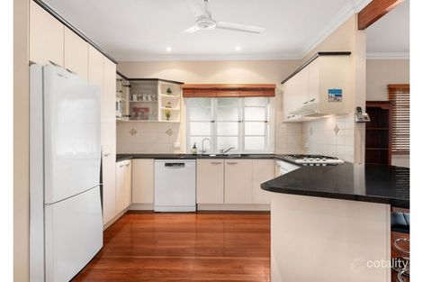 Property photo of 6 Peasant Street Holland Park West QLD 4121