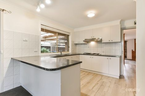 Property photo of 16 Dona Drive Hoppers Crossing VIC 3029