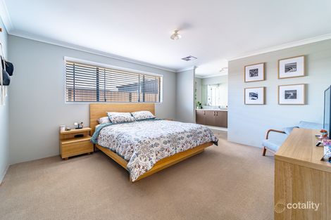 Property photo of 3 Grapple Road Whitby WA 6123