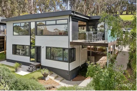 Property photo of 12 Holliday Road Lorne VIC 3232