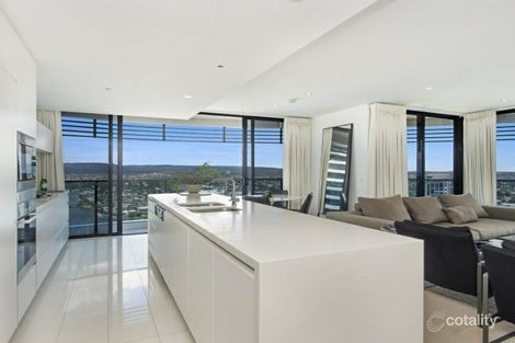 3001/1 Oracle Bvd, Broadbeach, QLD 4218