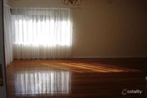 Property photo of 38 Bowen Street Hughesdale VIC 3166