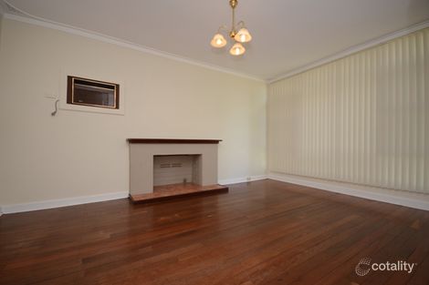 Property photo of 19 Beverley Road Cloverdale WA 6105