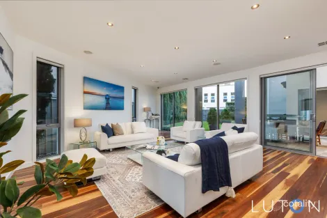 Property photo of 61 Cunningham Street Kingston ACT 2604