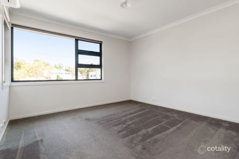 Property photo of 5 Spriggs Drive Croydon VIC 3136