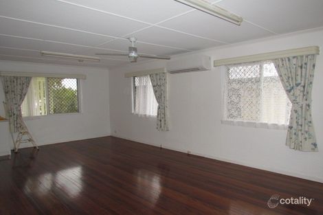 Property photo of 232 Stradbroke Avenue Wynnum QLD 4178