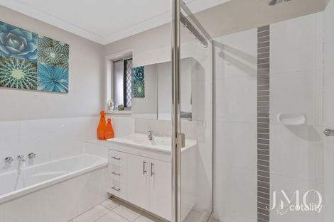 Property photo of 51 Lynbrook Avenue Ormeau QLD 4208