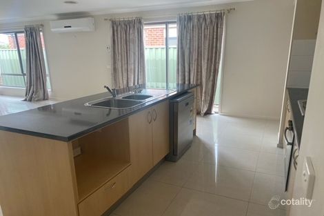 Property photo of 9 Gardenia Way Caroline Springs VIC 3023