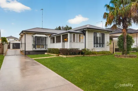 Property photo of 18 Robinson Street Riverstone NSW 2765