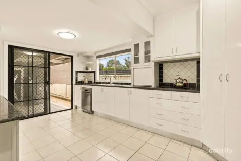 Property photo of 18 Robinson Street Riverstone NSW 2765