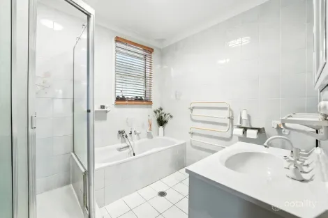 Property photo of 11 Westcombe Place Rooty Hill NSW 2766
